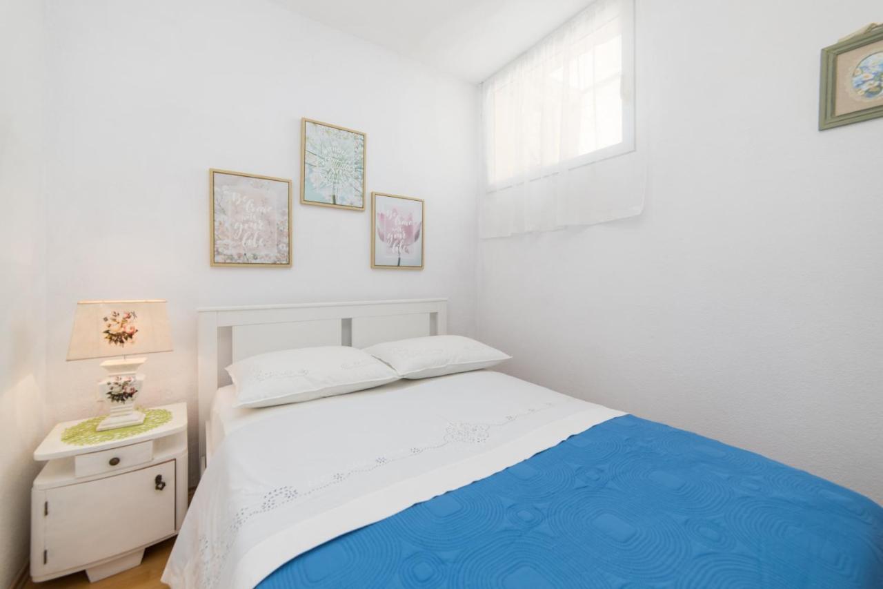 Apartmani Kala Podgora Ngoại thất bức ảnh