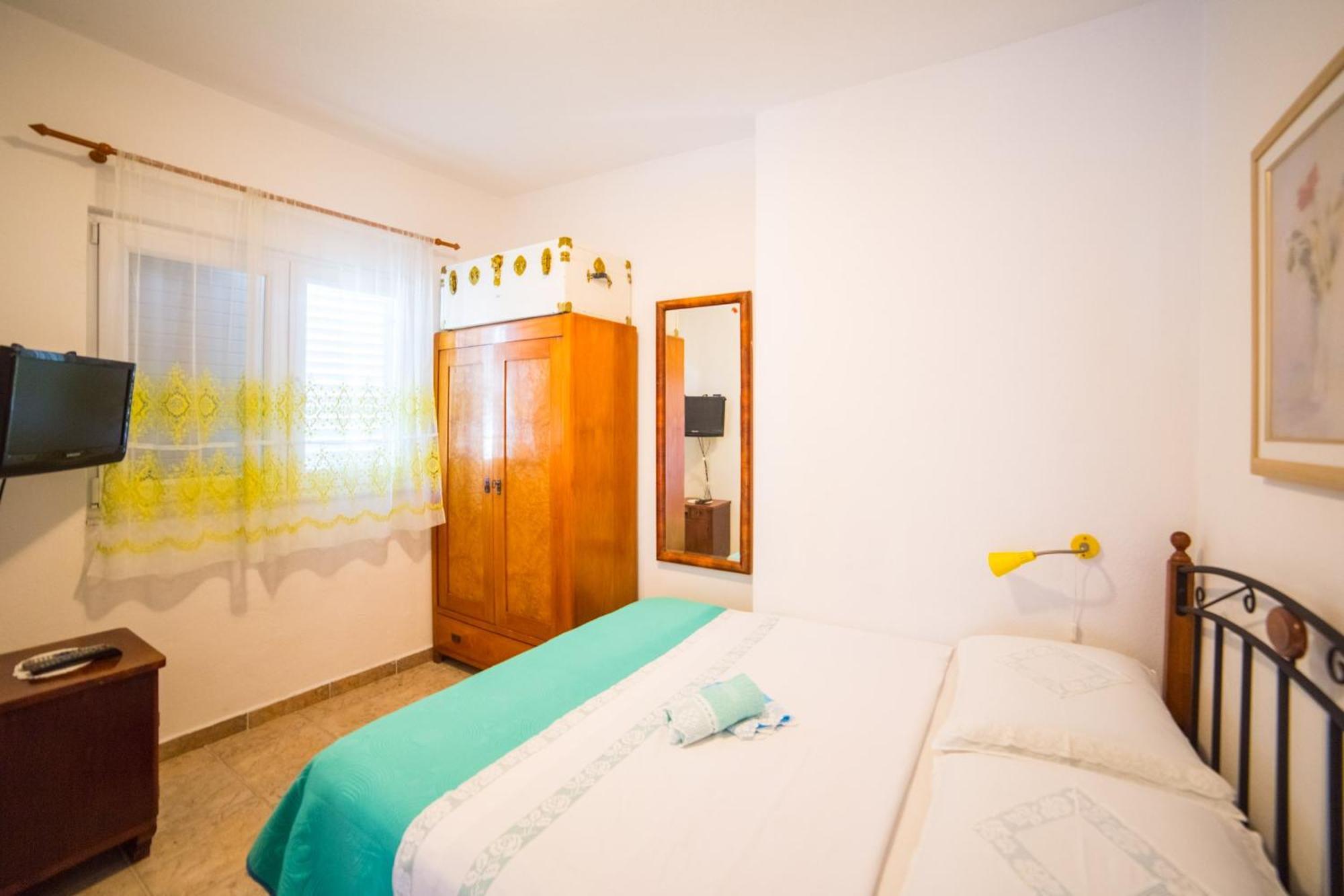 Apartmani Kala Podgora Phòng bức ảnh