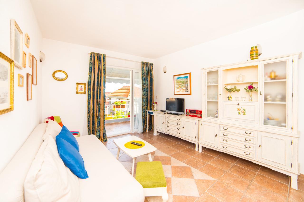 Apartmani Kala Podgora Ngoại thất bức ảnh