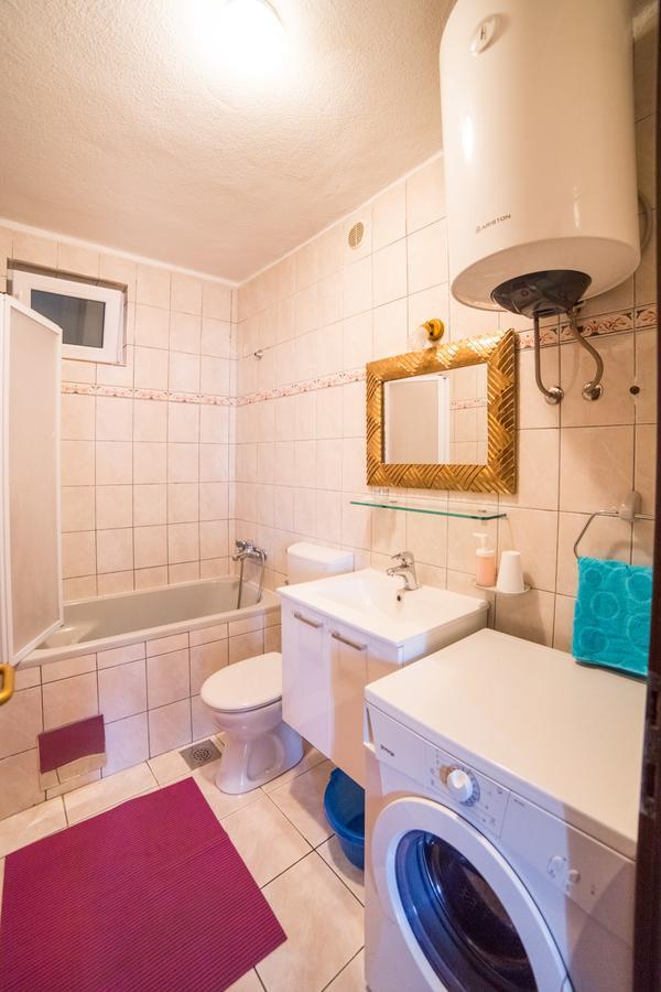 Apartmani Kala Podgora Ngoại thất bức ảnh