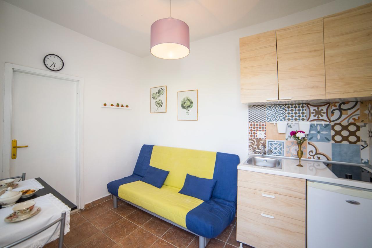 Apartmani Kala Podgora Ngoại thất bức ảnh