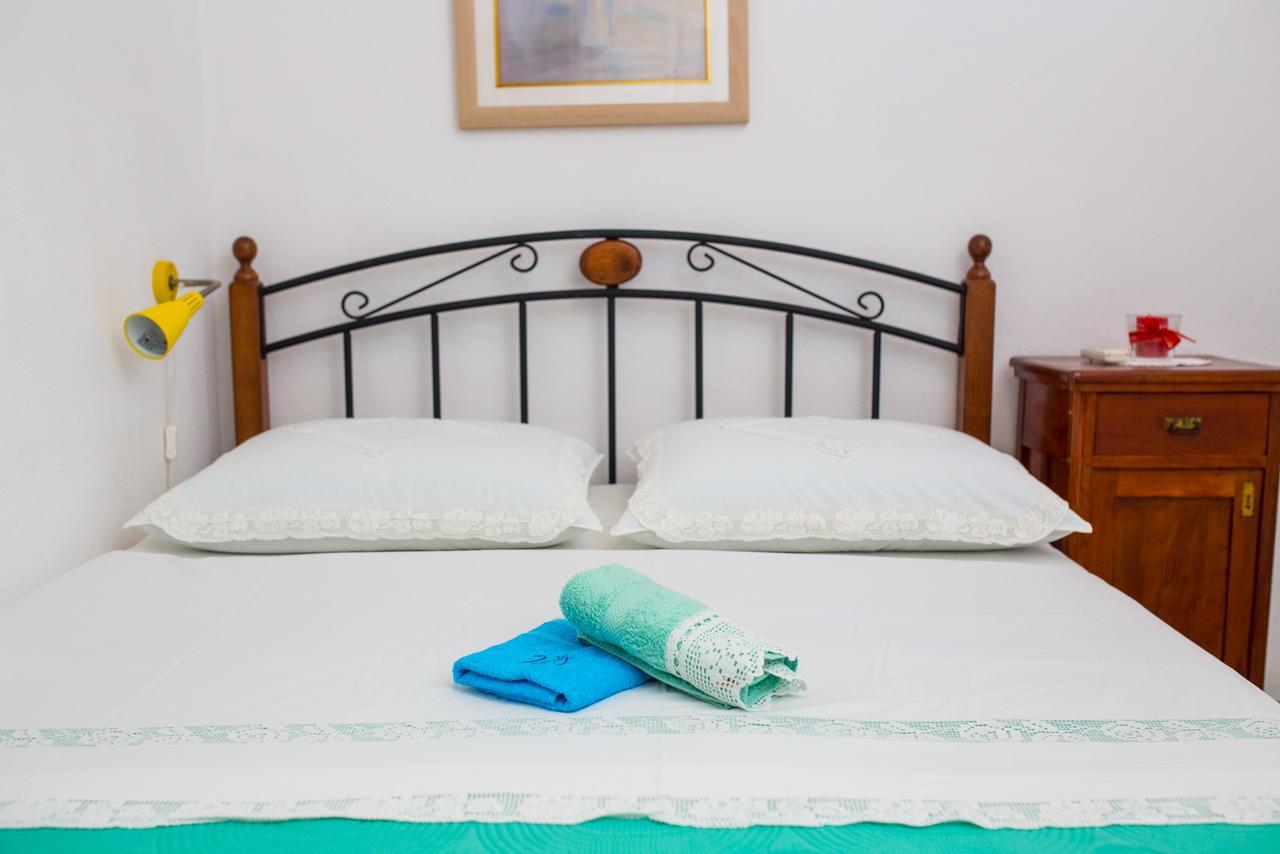 Apartmani Kala Podgora Ngoại thất bức ảnh
